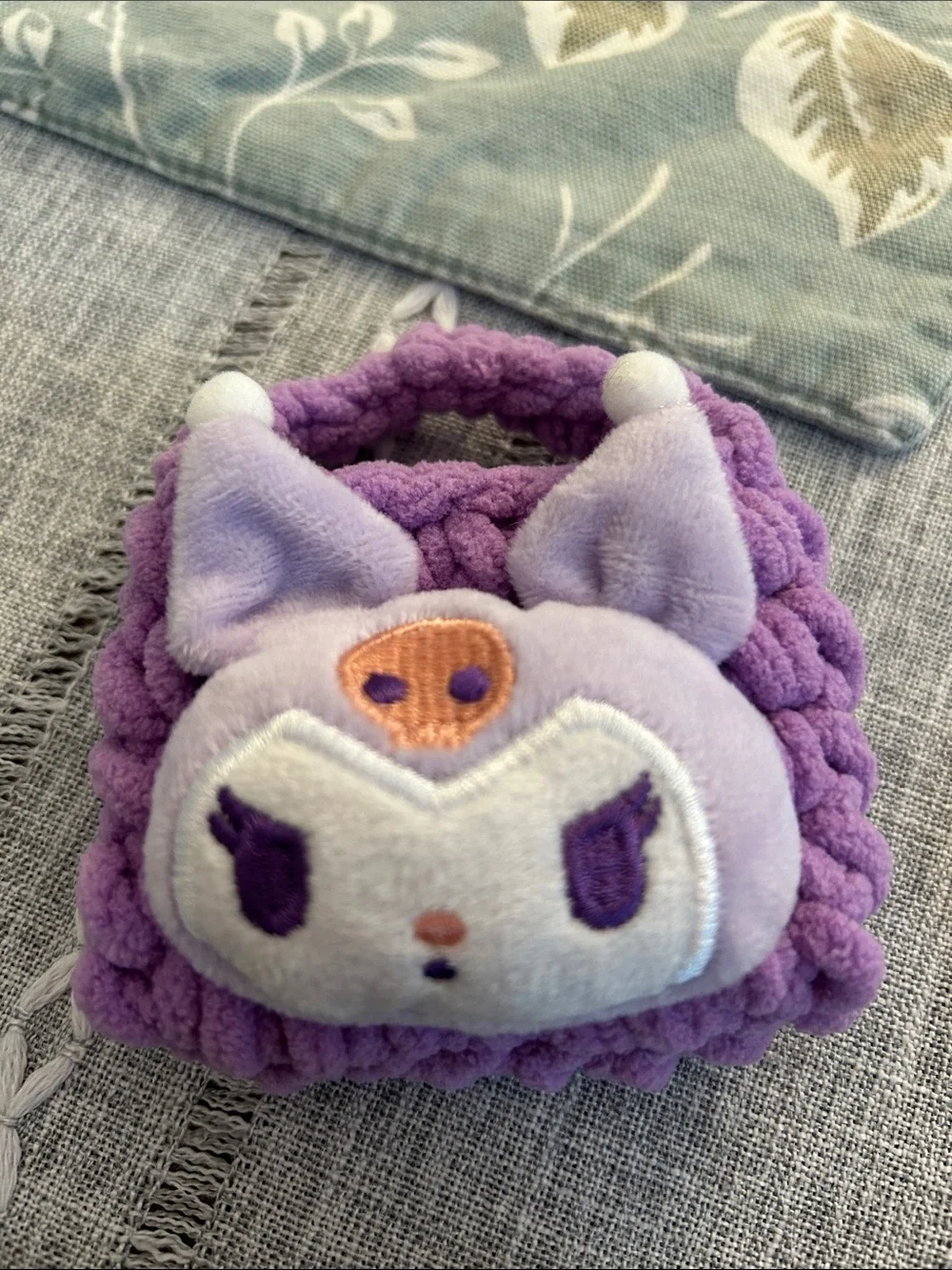 Kuromi Set with Pouch, Stickies, Small Pad, and Coin Purse (bonus mini pen)
